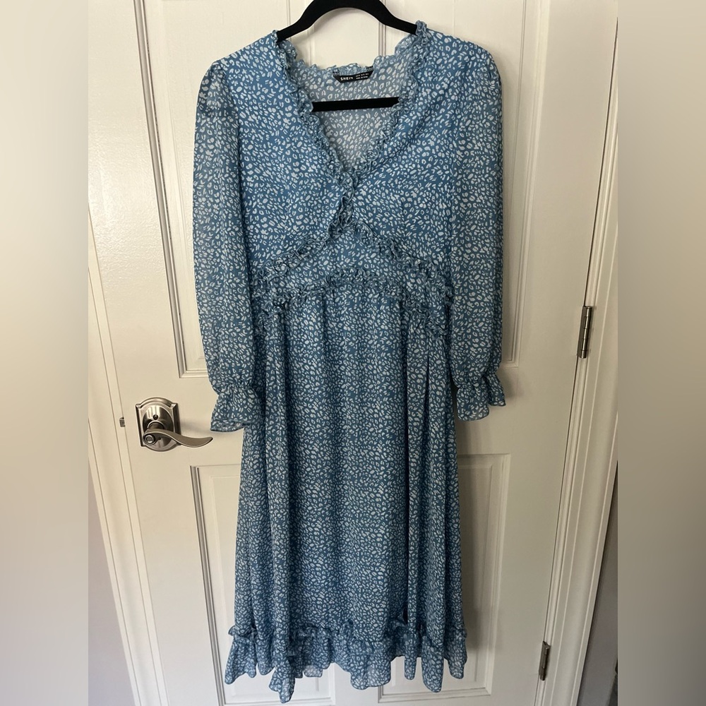 SHEIN DRESS

Blue & white